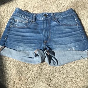 American Eagle High Rise Shortie